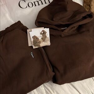 COMFRT BRAND minimalist design. Chocolate Brown hoodie and joggers set. NEW